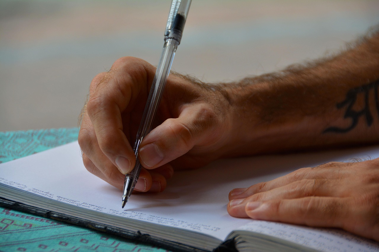 The careful reader guide to organizing project notes